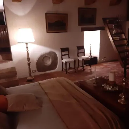 Frantoio Valiani Κατάλυμα σε φάρμα