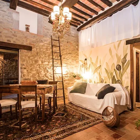 Frantoio Valiani Farm stay Cortona