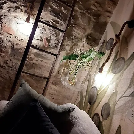 Frantoio Valiani Farm stay *