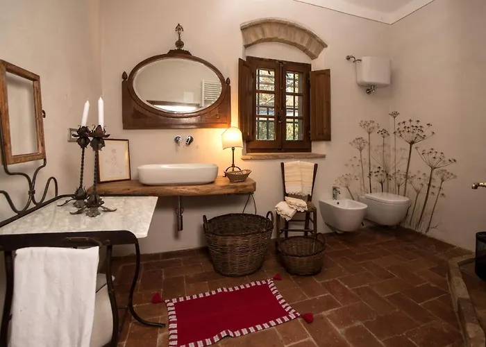 Frantoio Valiani * كورتونا